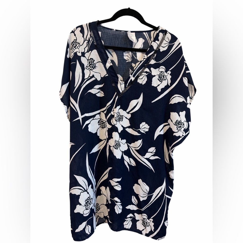 Kona Sol Navy And White Floral Swim Cover up Size M